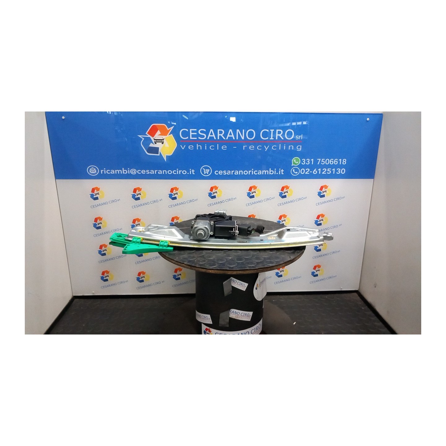 ALZACRISTALLO ELETTR. PORTA POST. C/MOTORINO SX. 080 OPEL ASTRA (P10) (10/09-06/18) A16XER 13313573