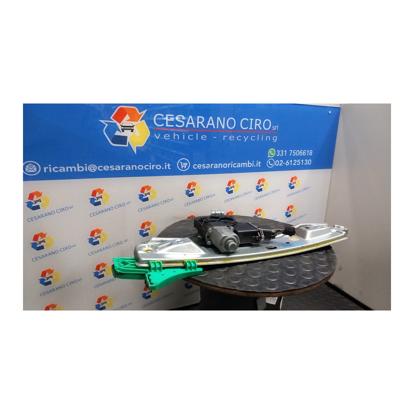 ALZACRISTALLO ELETTR. PORTA POST. C/MOTORINO SX. 080 OPEL ASTRA (P10) (10/09-06/18) A16XER 13313573