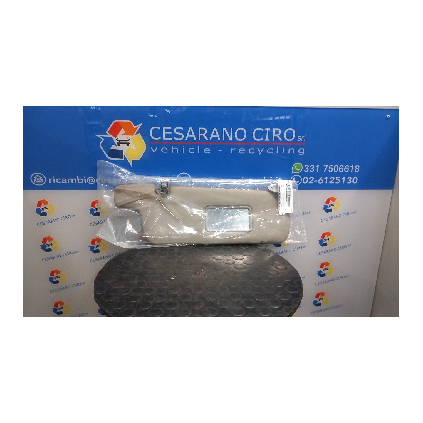 ALETTA PARASOLE PARABREZZA DX. 097 TOYOTA YARIS (03/99-11/05)     (JPP) 1SZFE 7431052041B0