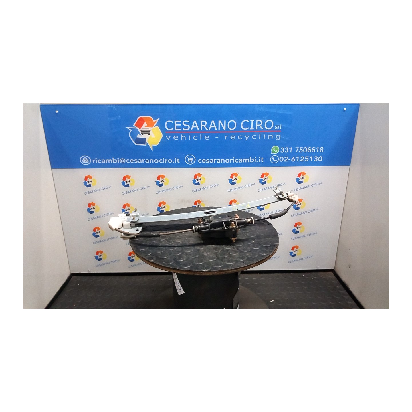 ALZACRISTALLO ELETTR. PORTA POST. DX. 045 KIA RIO 2A SERIE (09/05-11/09) G4EE 834041G010
