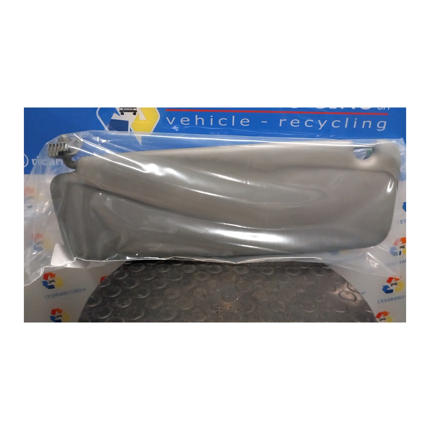 ALETTA PARASOLE PARABREZZA DX. 055 OPEL VIVARO (X83) (10/04-09/06) F9QU7 93853166
