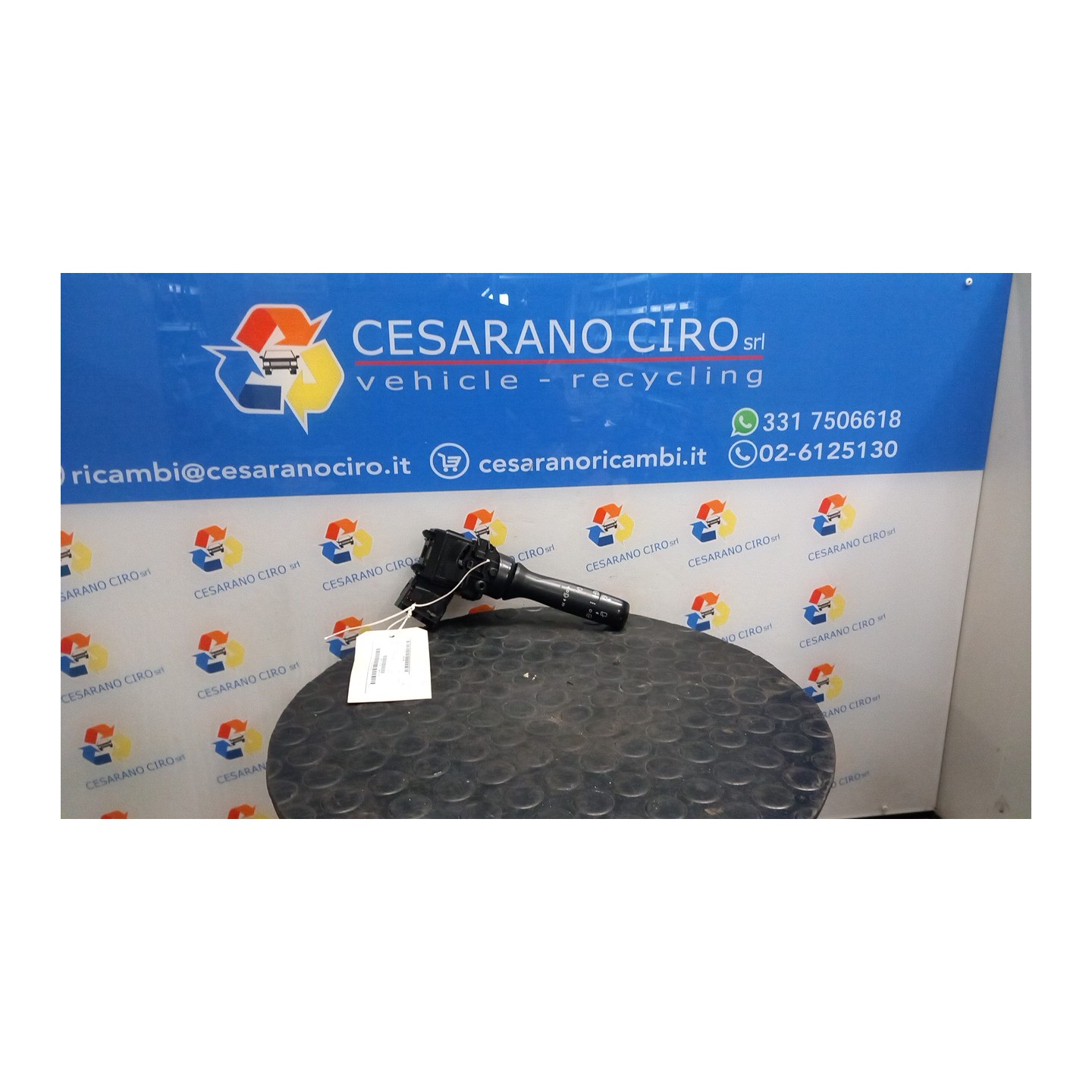 BLOCCO COMANDI TERGICRISTALLI 072 TOYOTA YARIS (09/11-02/15) 1NZFXE 846520D180