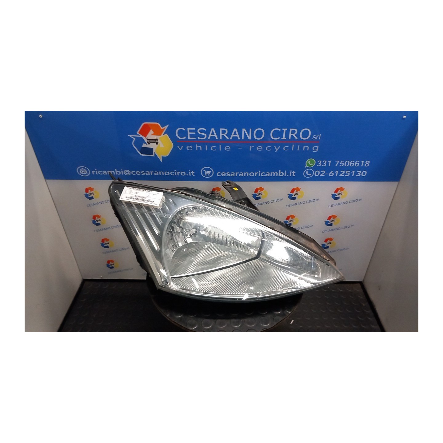 PROIETTORE C/REGOLAZ. MANUALE FARI DX. 127 FORD FOCUS (CAK) (10/98-03/02) FYDB 1152096