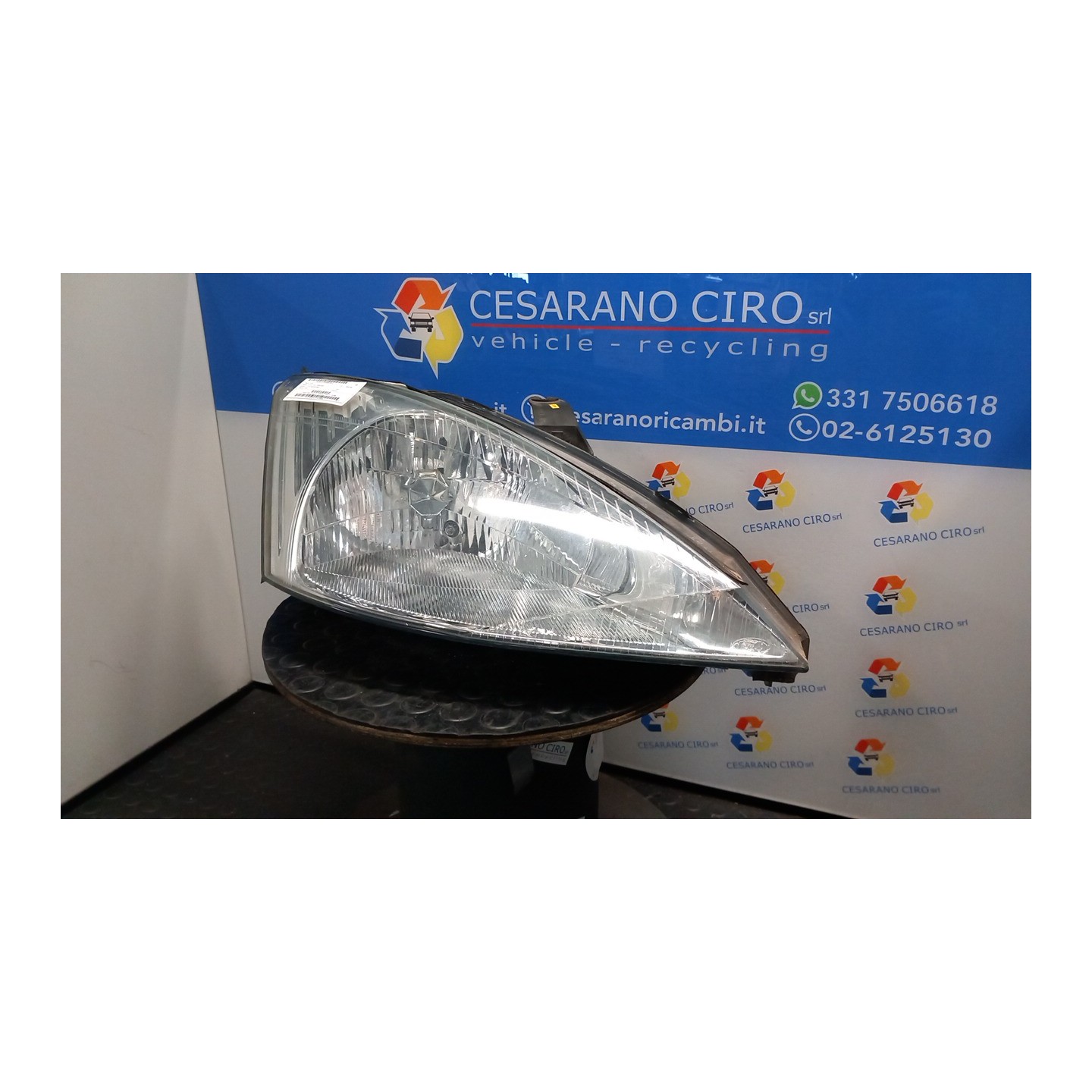 PROIETTORE C/REGOLAZ. MANUALE FARI DX. 127 FORD FOCUS (CAK) (10/98-03/02) FYDB 1152096
