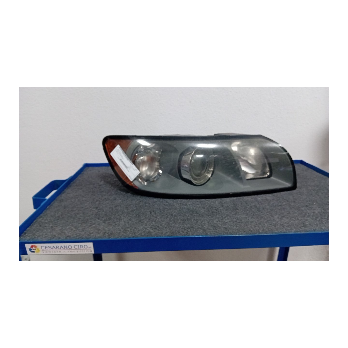 PROIETTORE C/REGOLAZIONE ALTEZZA DX. 008 VOLVO V50 (02/04-12/12)  30698886