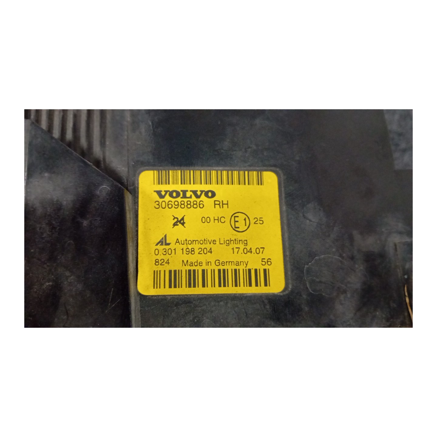 PROIETTORE C/REGOLAZIONE ALTEZZA DX. 008 VOLVO V50 (02/04-12/12)  30698886
