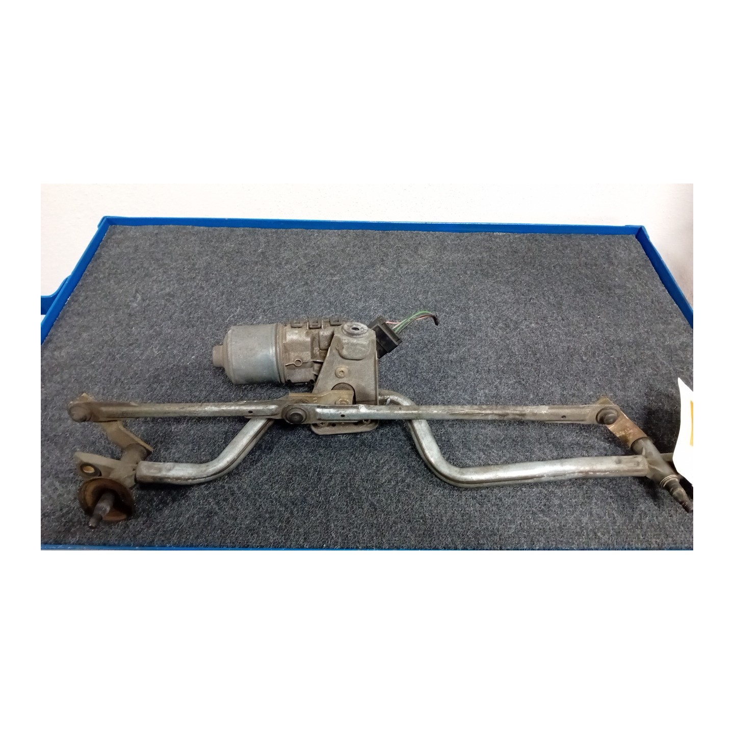 MOTORINO TERGIPARABREZZA BOSCH 046 RENAULT CLIO 2A SERIE (05/01-11/10)  7701056500