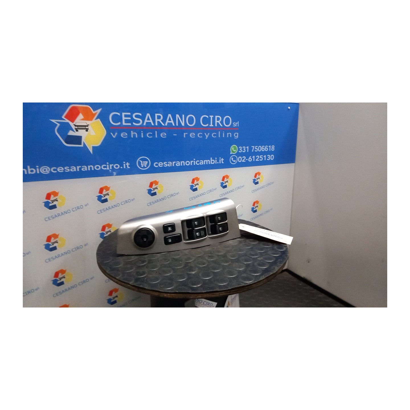 BLOCCO COMANDI ALZACRISTALLI C/CRISTALLI ELETTRICI OPST 065 KIA SPORTAGE 2A SERIE (10/04-05/11 G4GC 935701F010SS