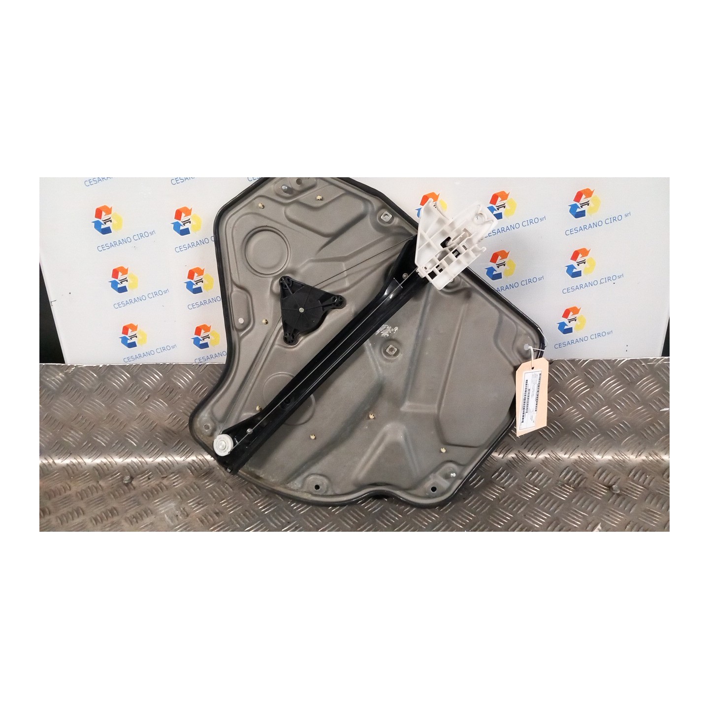 ALZACRISTALLO ELETTR. PORTA POST. SX. 088 SKODA OCTAVIA (1Z) (08/04-01/09) BKD 1Z0839461A