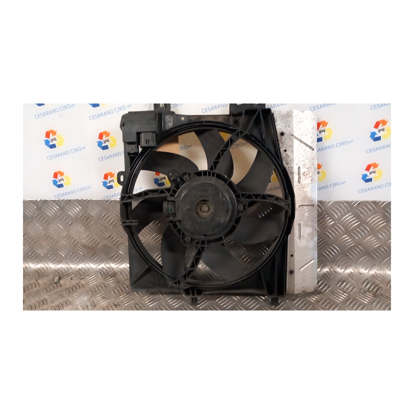 ELETTROVENTOLA CON SUPPORTO 1 VELOCITA 35W AERO 143 CITROEN C4 CACTUS (05/14-01/19) HM01 1253H4