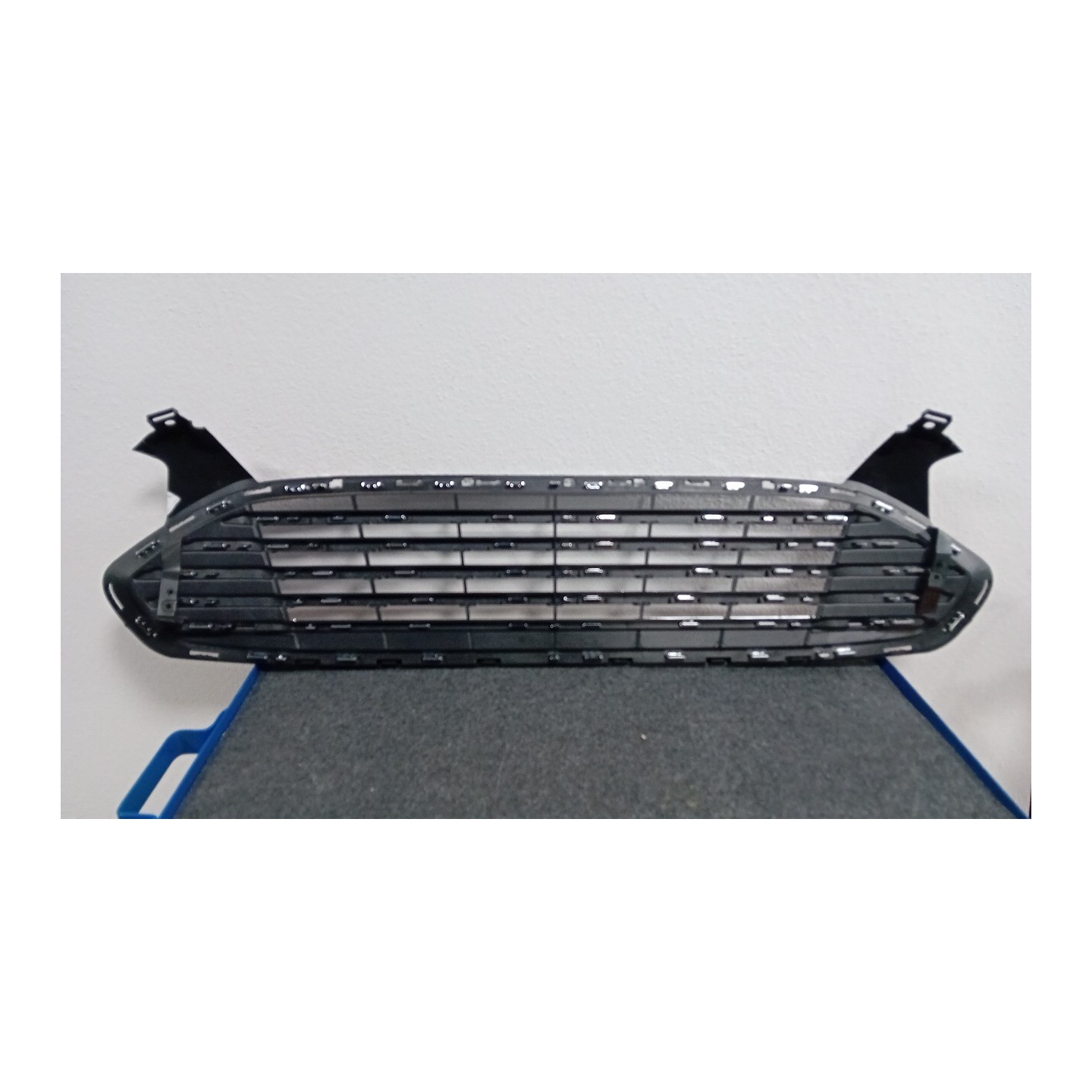 GRIGLIA P/SERIE 5/10/20/25 022 FORD MONDEO (CNG) (10/14-10/19)  2008162