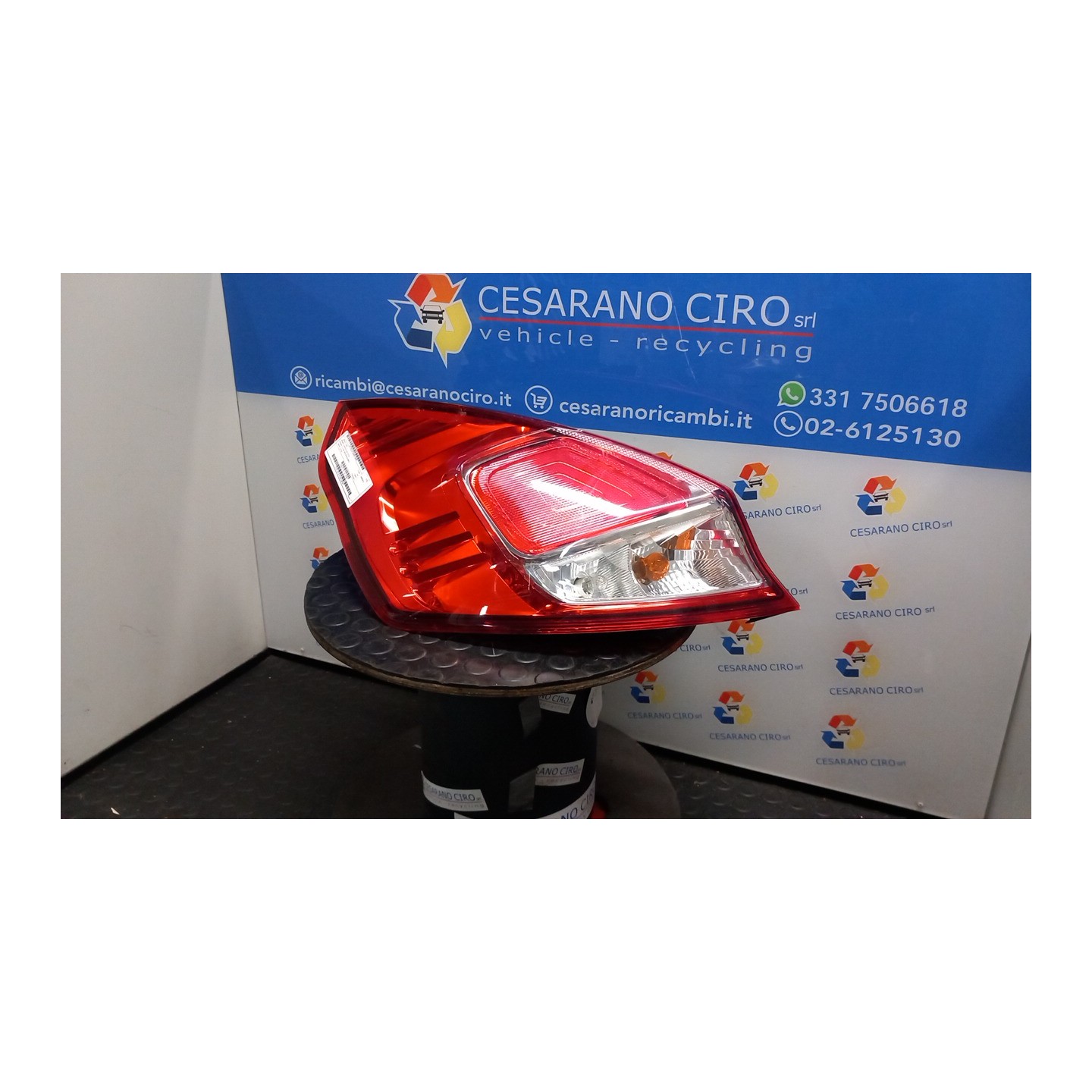 FANALE POST. SX. 071 FORD FIESTA (CCN) (11/12-) RTJB 1823622