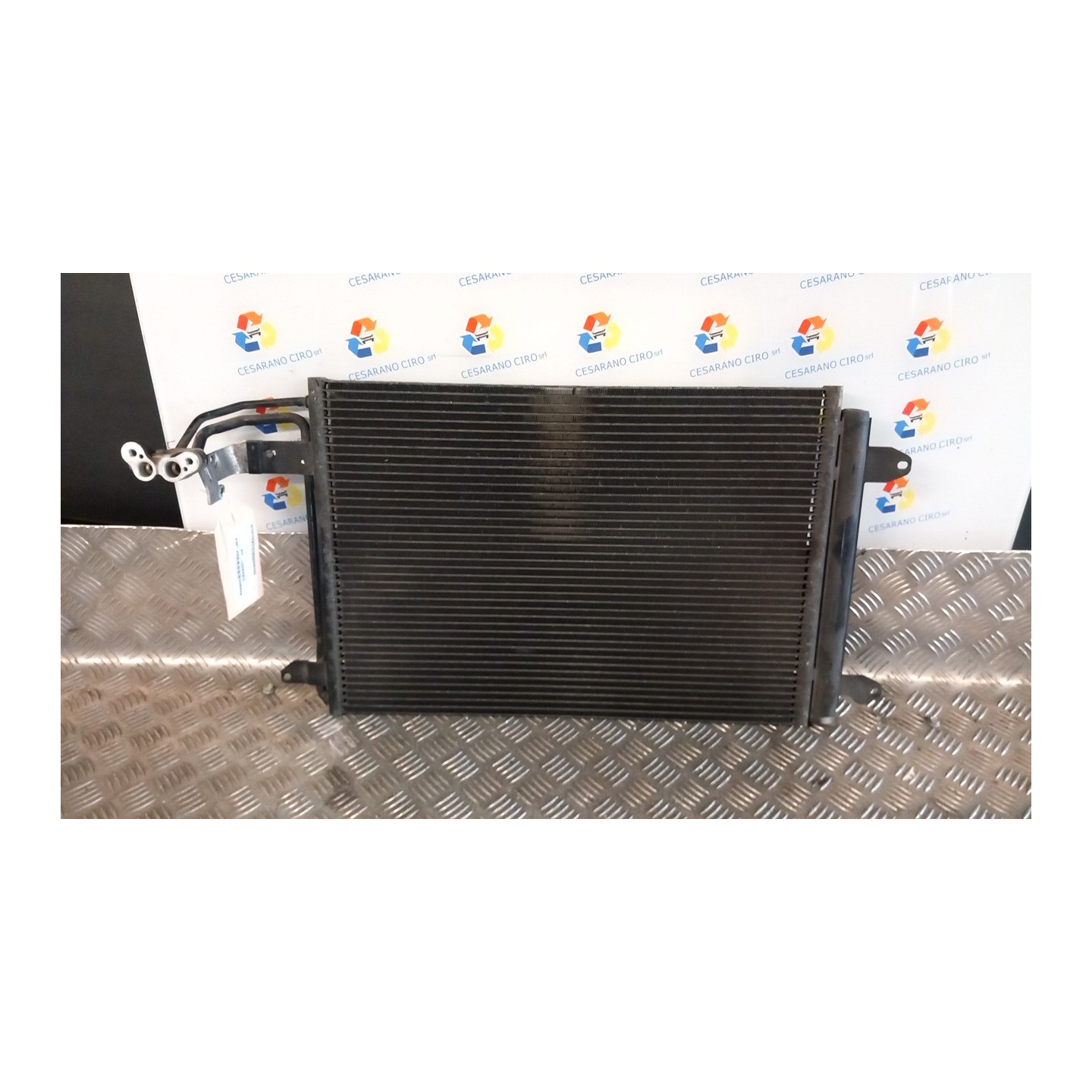 CONDENSATORE A/C C/SERBATOIO LIQUIDO 017 SEAT LEON (1P) (06/05-02/13) CAX 1K0820411H
