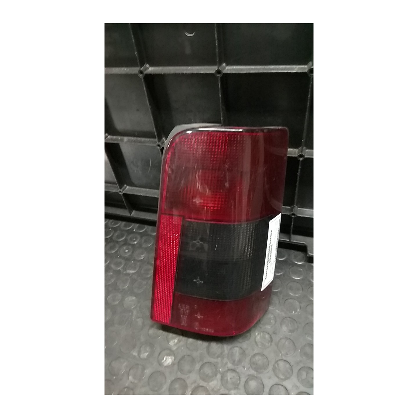FANALE POST. DX. 007 PEUGEOT RANCH (11/96-11/02) RHY 6351EE