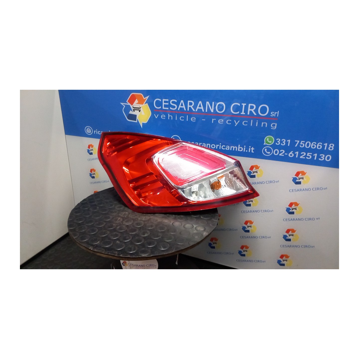 FANALE POST. SX. 104 FORD FIESTA (CCN) (11/12-) UGJC 1823622