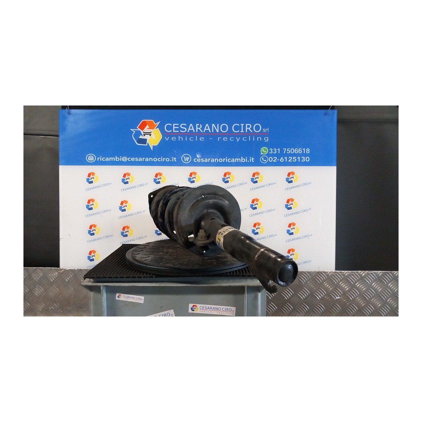 AMMORTIZZATORE ANT. PUNZONATURA = 8200663655 SX. 083 RENAULT MEGANE C+C 2A SERIE (02/06-02/ F4RZ7 8200663655
