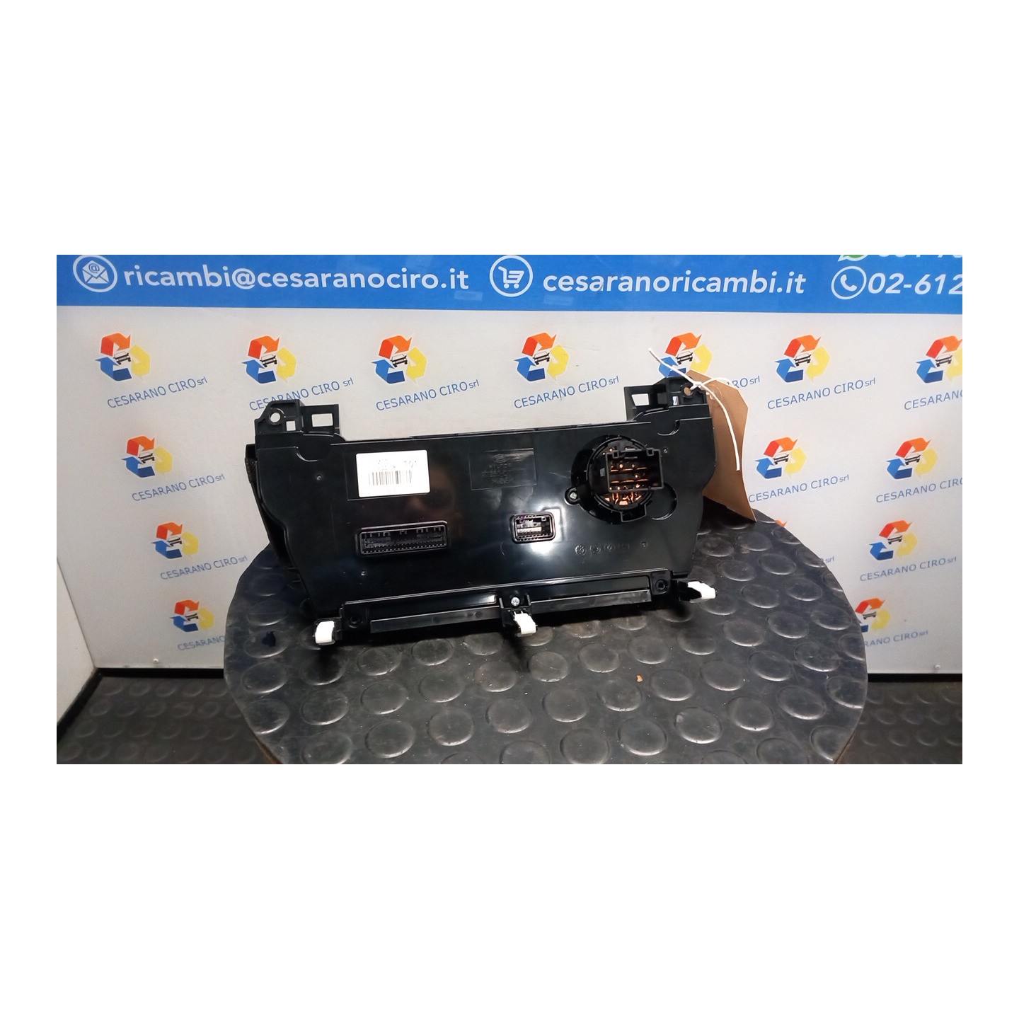 BLOCCO COMANDO CLIMATIZZAZIONE C/A/C AUT. 134 HYUNDAI TUCSON (07/15-12/18) G4FD 97250D7200TRY
