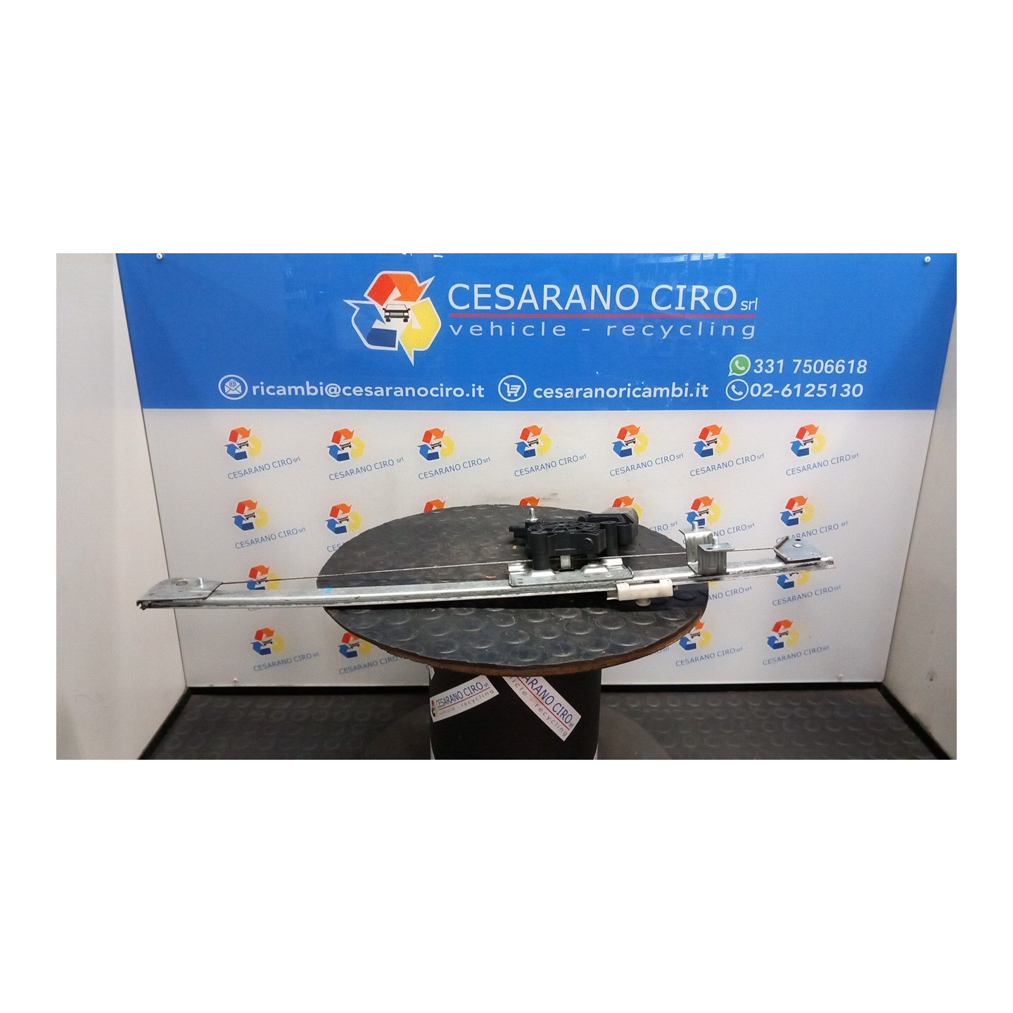 ALZACRISTALLO ELETTR. PORTA ANT. C/M DX. 011 FIAT DUCATO (2J) (06/06-03/12) F1AE0481D 1368917080