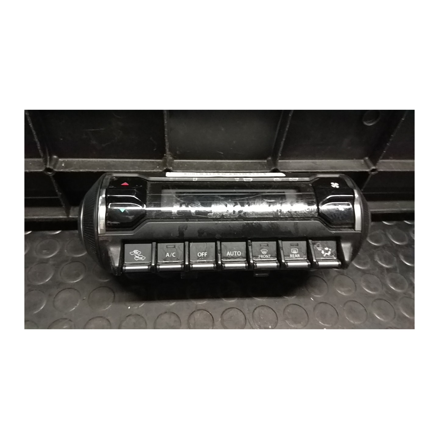 BLOCCO COMANDO CLIMATIZZAZIONE P/A/C AUTOM. 013 SUZUKI IGNIS (10/16-) K12C 3951062R00CLM