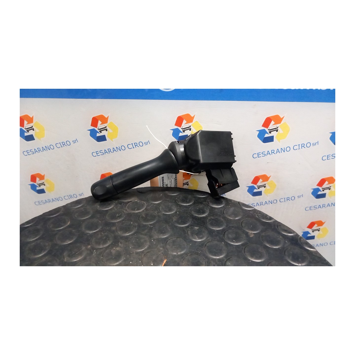 BLOCCO COMANDI TERGICRISTALLI 122 TOYOTA YARIS (11/05-02/12) 1NRFE 846520D031