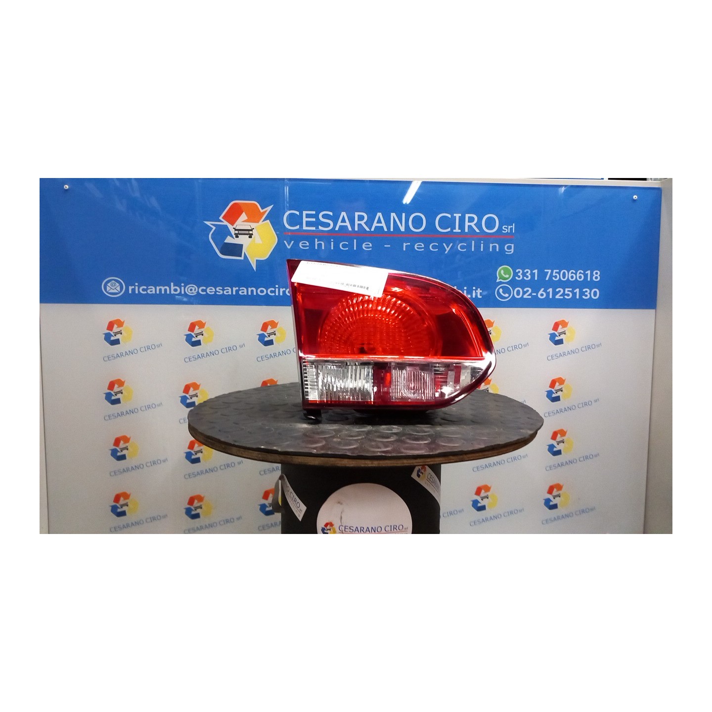 FANALE POST. PARTE INT. VALEO SX. 024 VOLKSWAGEN GOLF (5K/AJ) (09/08-) CGG 5K0945093G