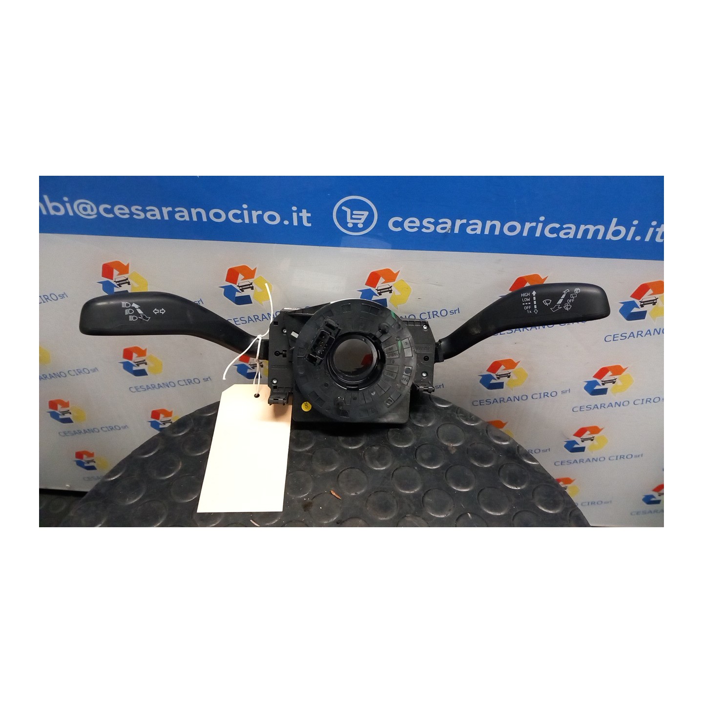 DEVIOGUIDASGANCIO 039 VOLKSWAGEN UP! (1S) (11/11-10/16) CHY 1S09535079B9