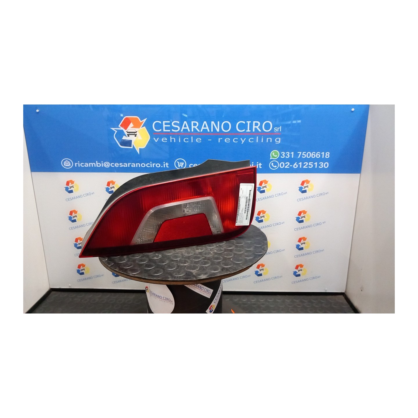 FANALE POST. SX. 041 VOLKSWAGEN UP! (1S) (11/11-10/16) CHY 1S0945095G