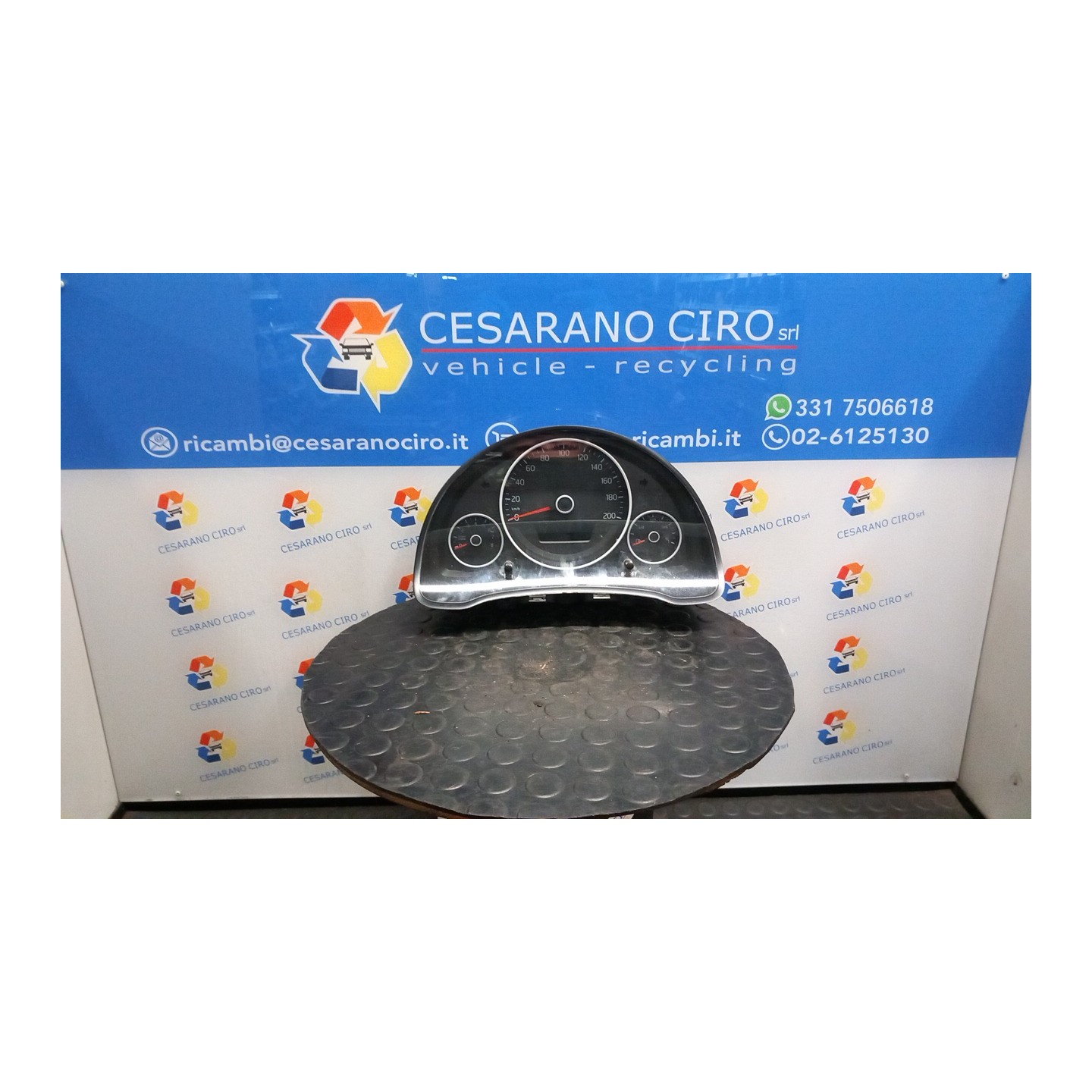 QUADRO STRUMENTI COMPL. 200KM/H/HIGH BLACK 048 VOLKSWAGEN UP! (1S) (11/11-10/16) CHY 1S0920860MX