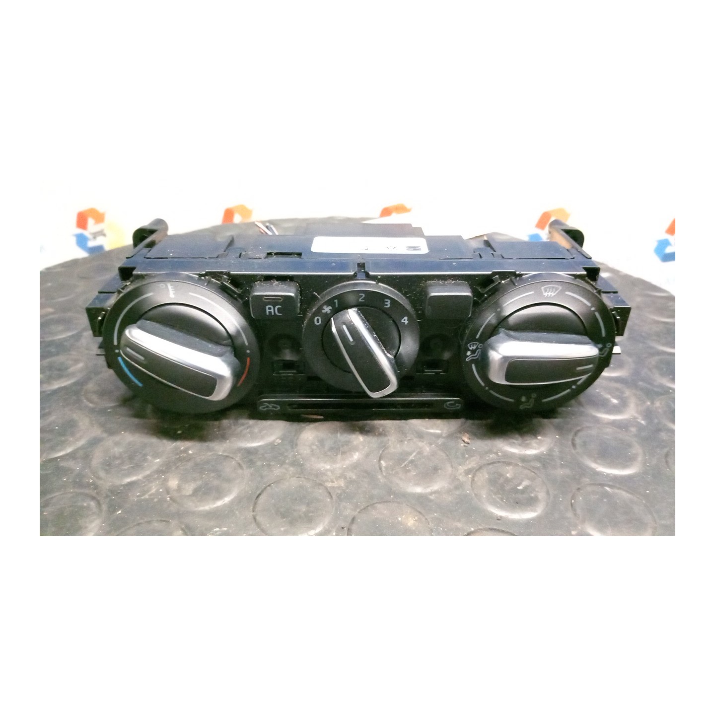 BLOCCO COMANDO CLIMATIZZAZIONE 049 VOLKSWAGEN UP! (1S) (11/11-10/16) CHY 1S0819045MOQN