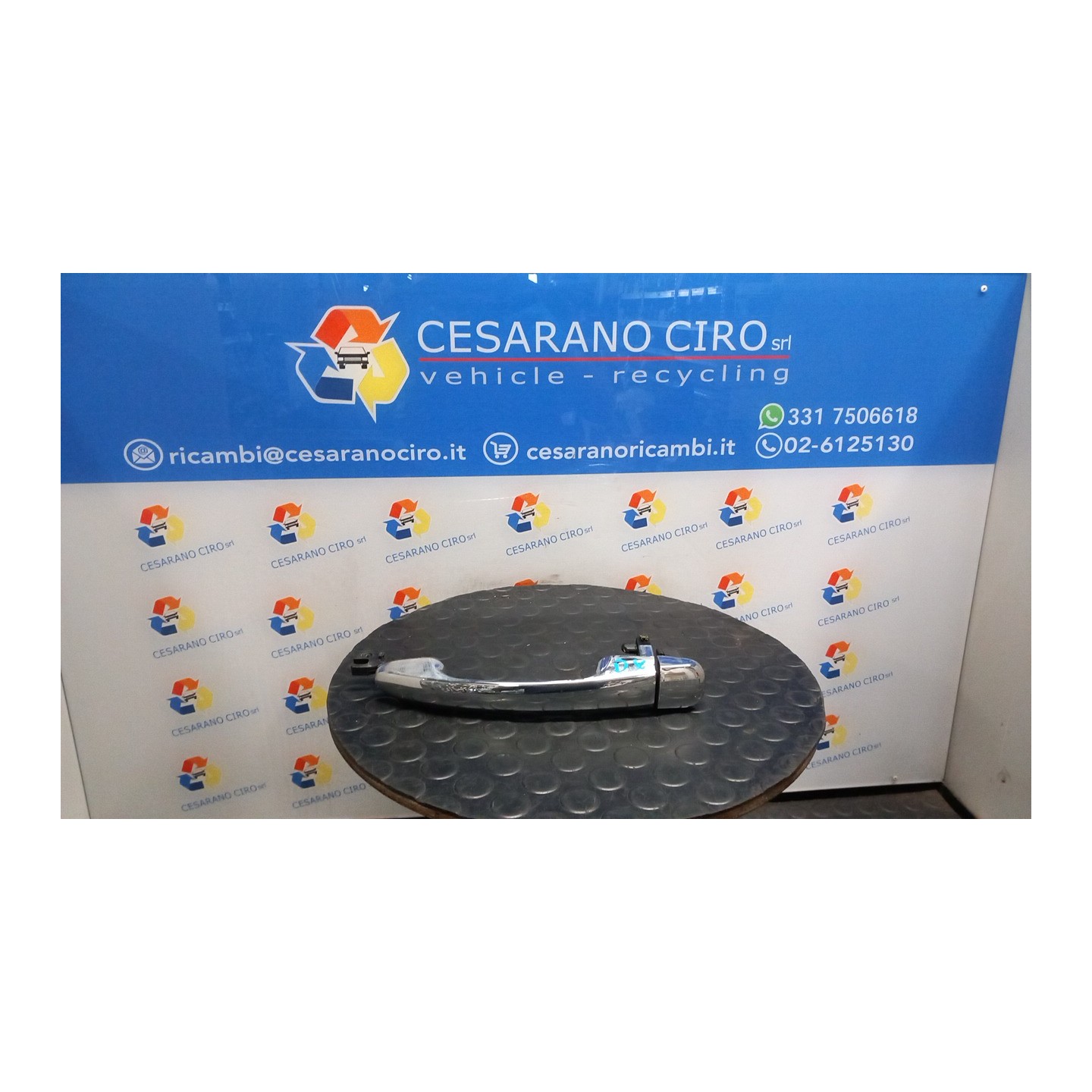 MANIGLIA PORTA ANT. DX. 078 LANCIA DELTA (TH) (06/08-03/11) 198A2000 735570105