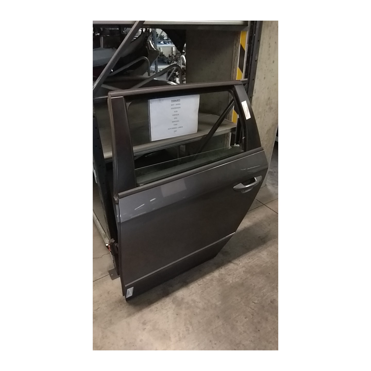 PORTA POST. SX. 022 VOLKSWAGEN PASSAT (3C) (02/05-12/10) BKP 3C9833055D