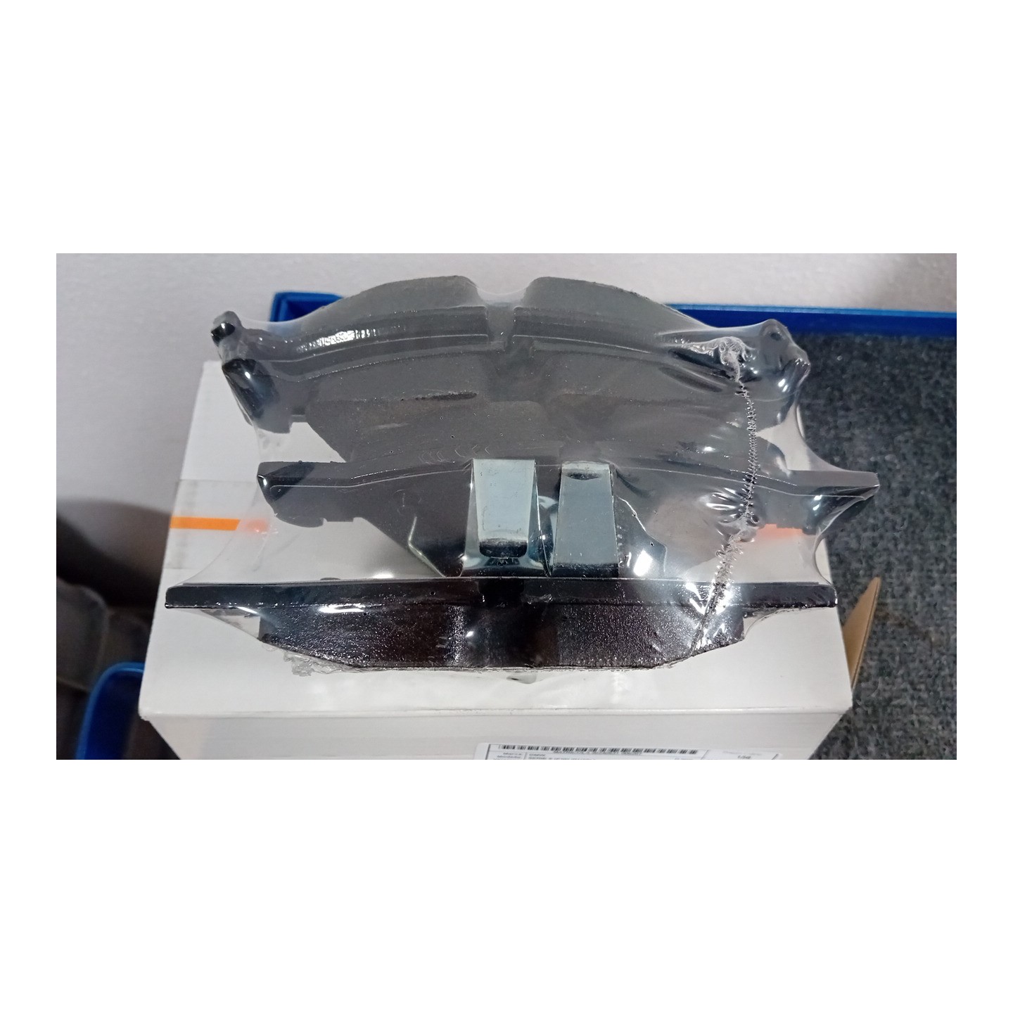 SERIE PASTIGLIE FRENI ANT. RIVEST. S 207 BMW SERIE 5 (F10) (01/10-)  34116858047