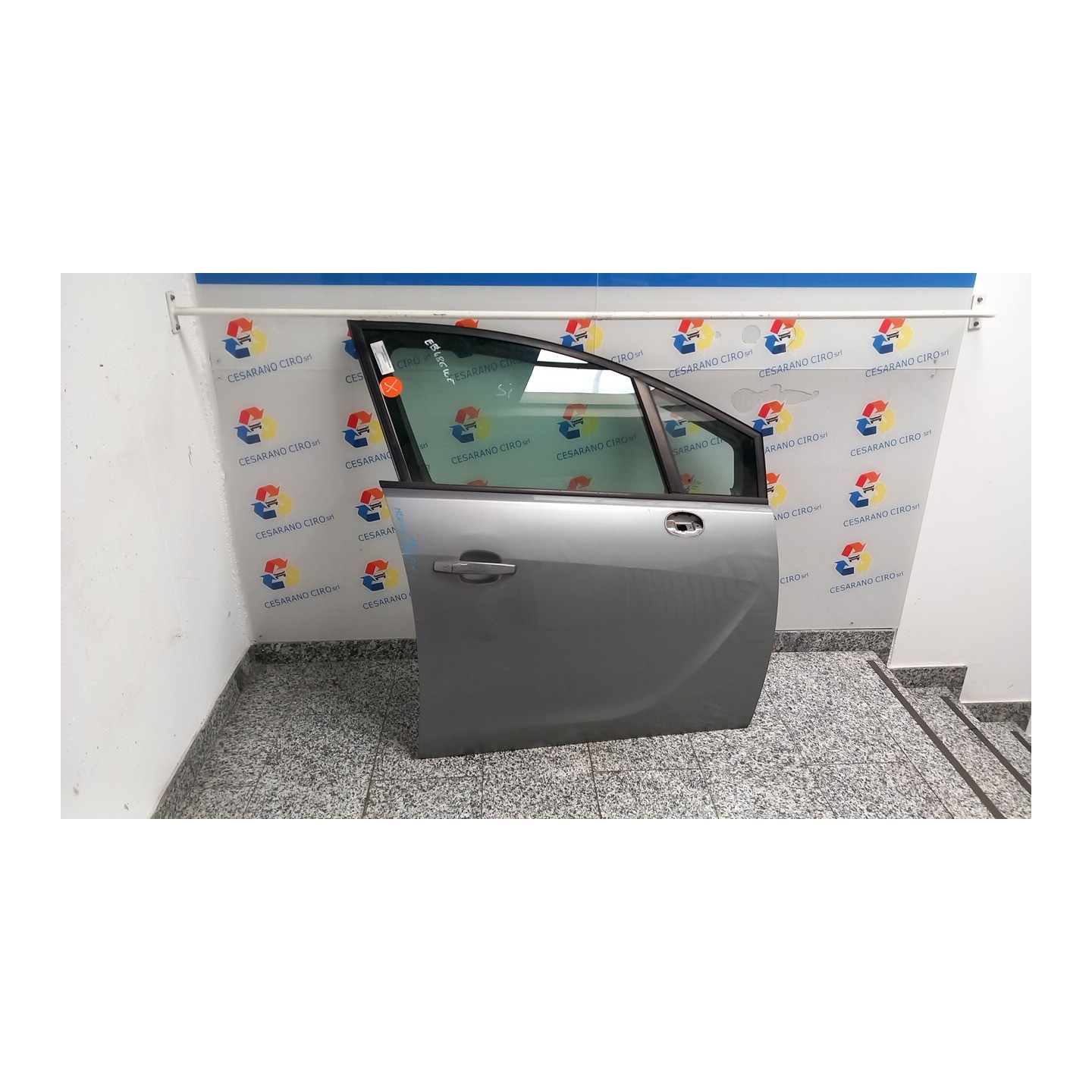 PORTA ANT. DX. 151 OPEL MERIVA (S10) (04/10-) A14XER 13309252