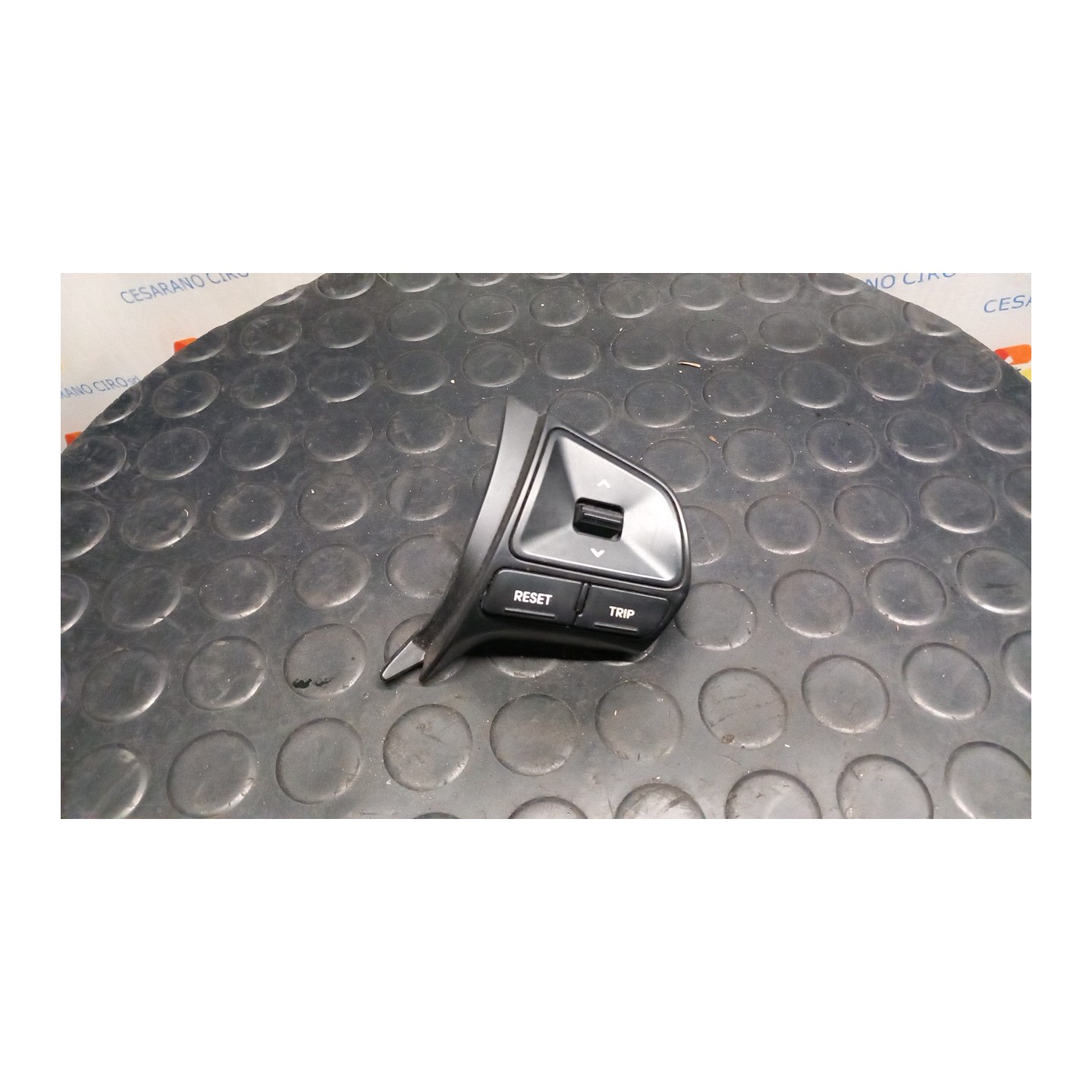 BLOCCO VOLANTE MULTIFUNZIONE DX. 010 KIA RIO 3A SERIE (08/11-09/15) D3FA 967001W200CA