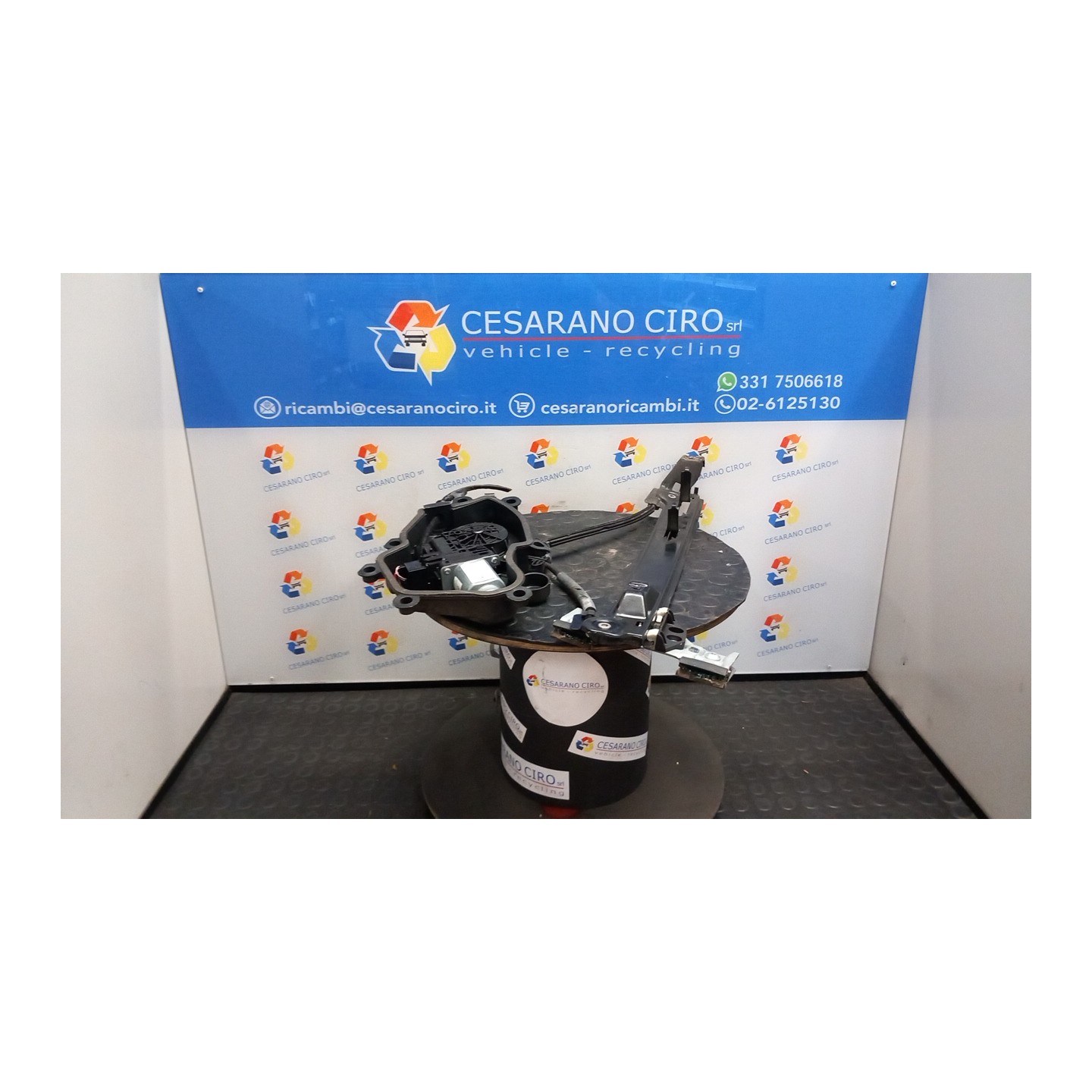 ALZACRISTALLO ELETTR. PORTA POST. SX. 038 SEAT IBIZA (6J) (03/12-11/15) CFW 6J4839461A