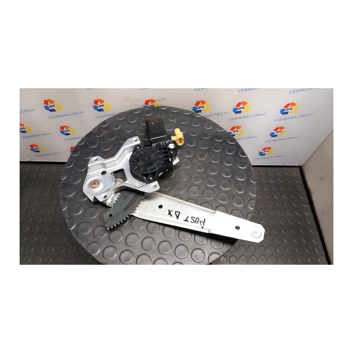 ALZACRISTALLO PORTA POST. DX. 083 HYUNDAI GETZ (07/02-12/09) G4EA 834021C000