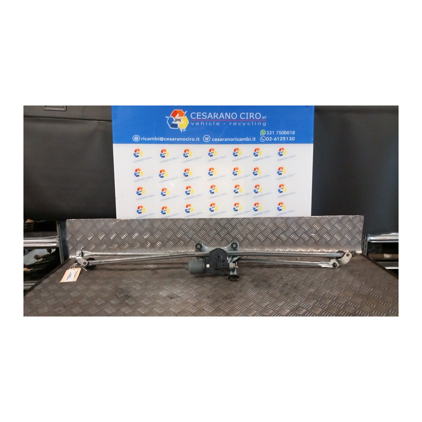 MECCANISMO TERGIPARABREZZA CON MOTORINO 045 OPEL MERIVA (S10) (04/10-) A17DTS 13250416