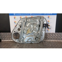 ALZACRISTALLO ELETTR. PORTA ANT. DX. 094 HYUNDAI IX20 (10/10-) D4FC 824811K000