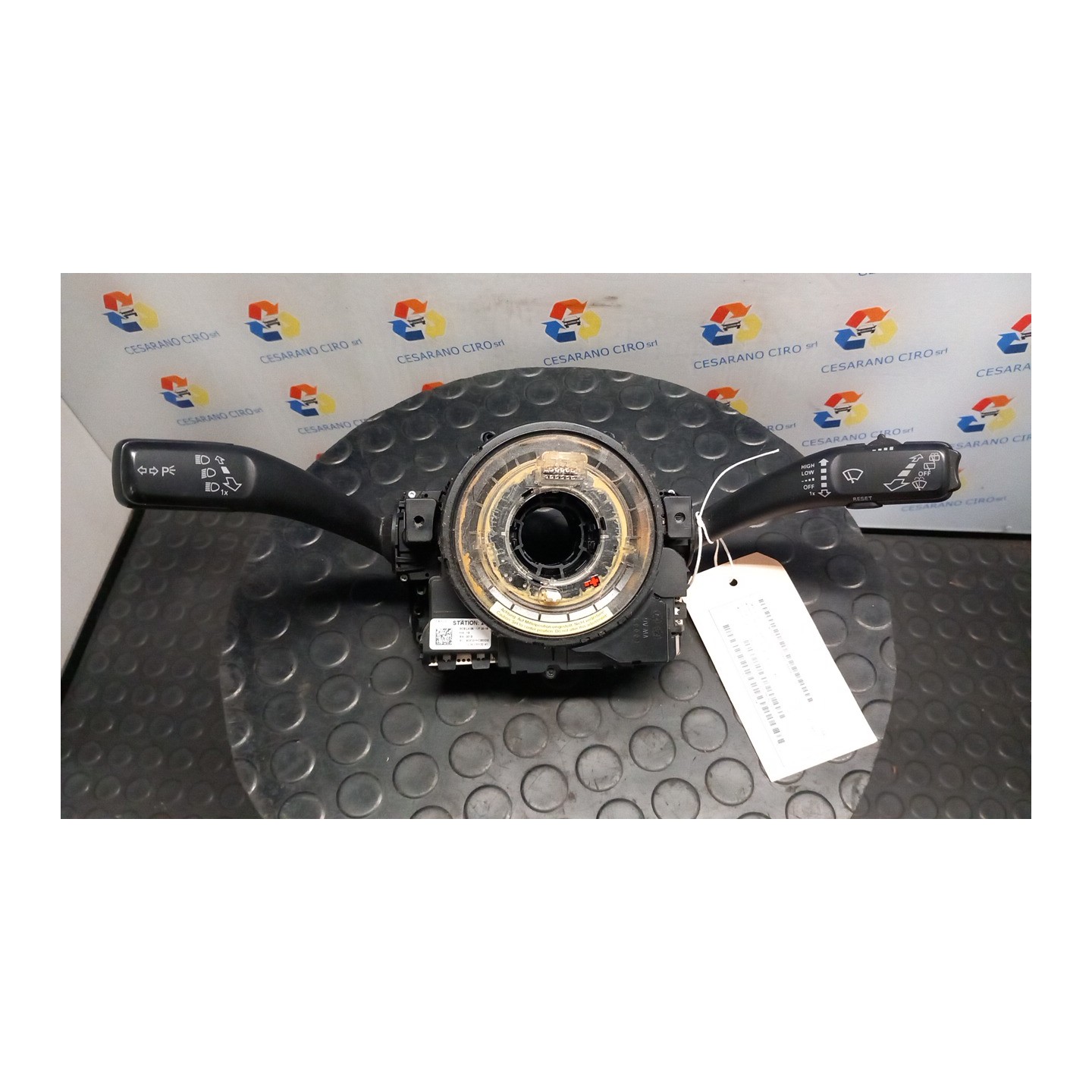 DEVIOGUIDASGANCIO 099 AUDI A4 (8K) (09/07-03/13) CAH 8K09535024PK