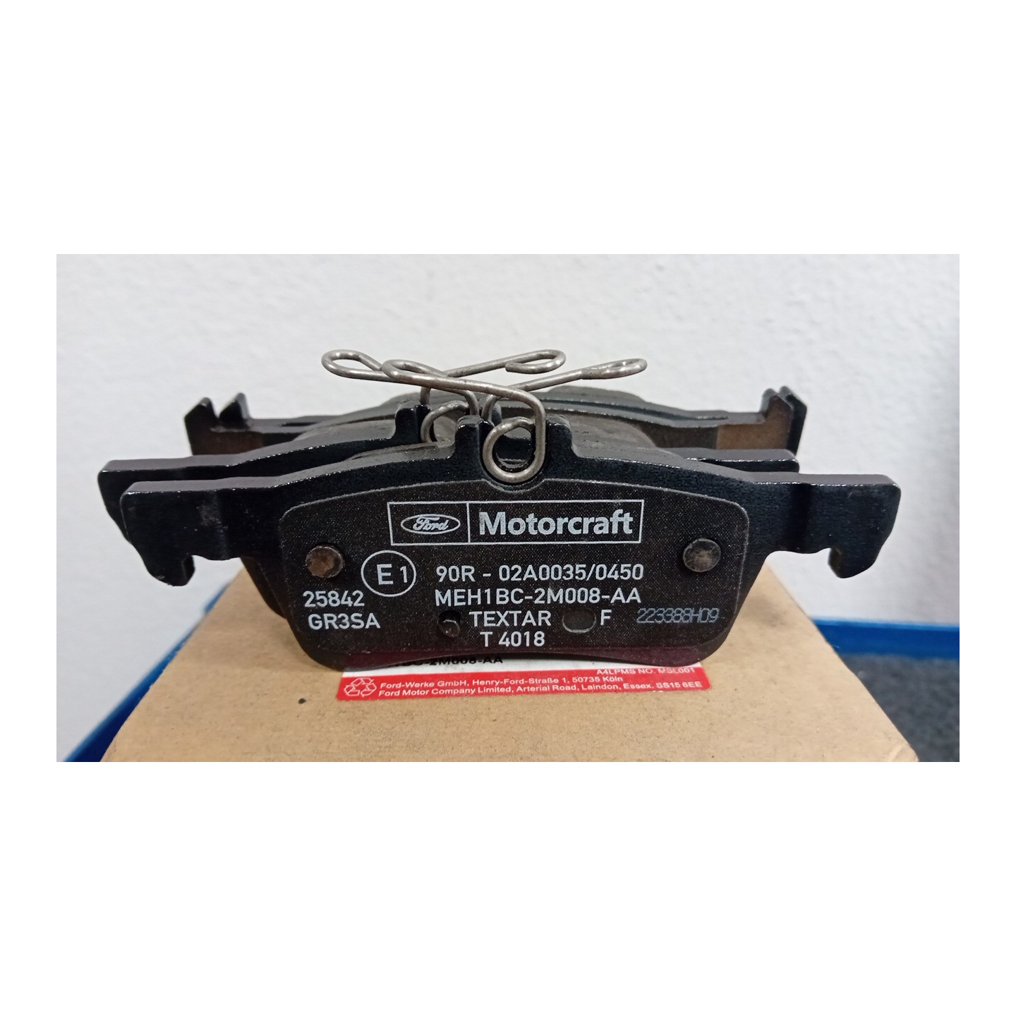 SERIE PASTIGLIE FRENI POST. 001 FORD FIESTA (CE1) (04/17-)  2426565