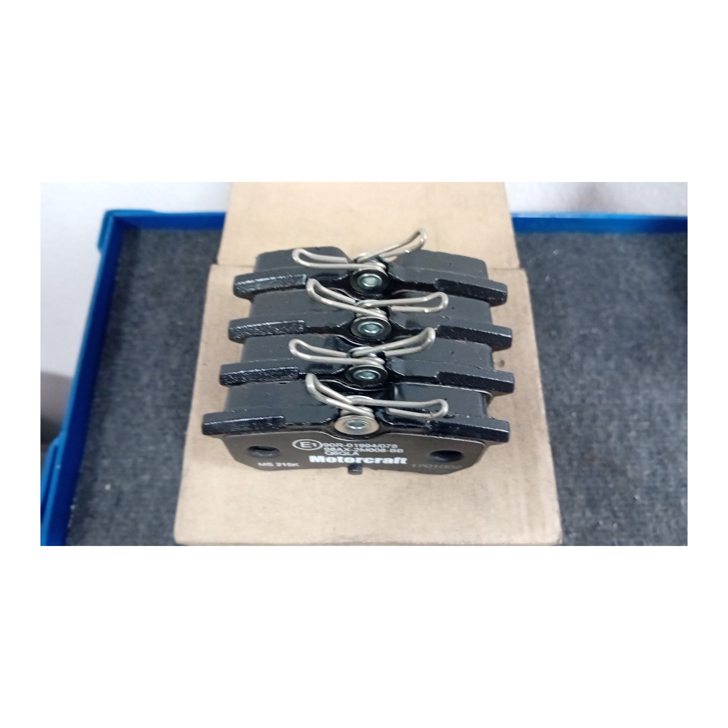 SERIE PASTIGLIE FRENI POST. 002 FORD FIESTA (CCN) (11/12-)  1810990