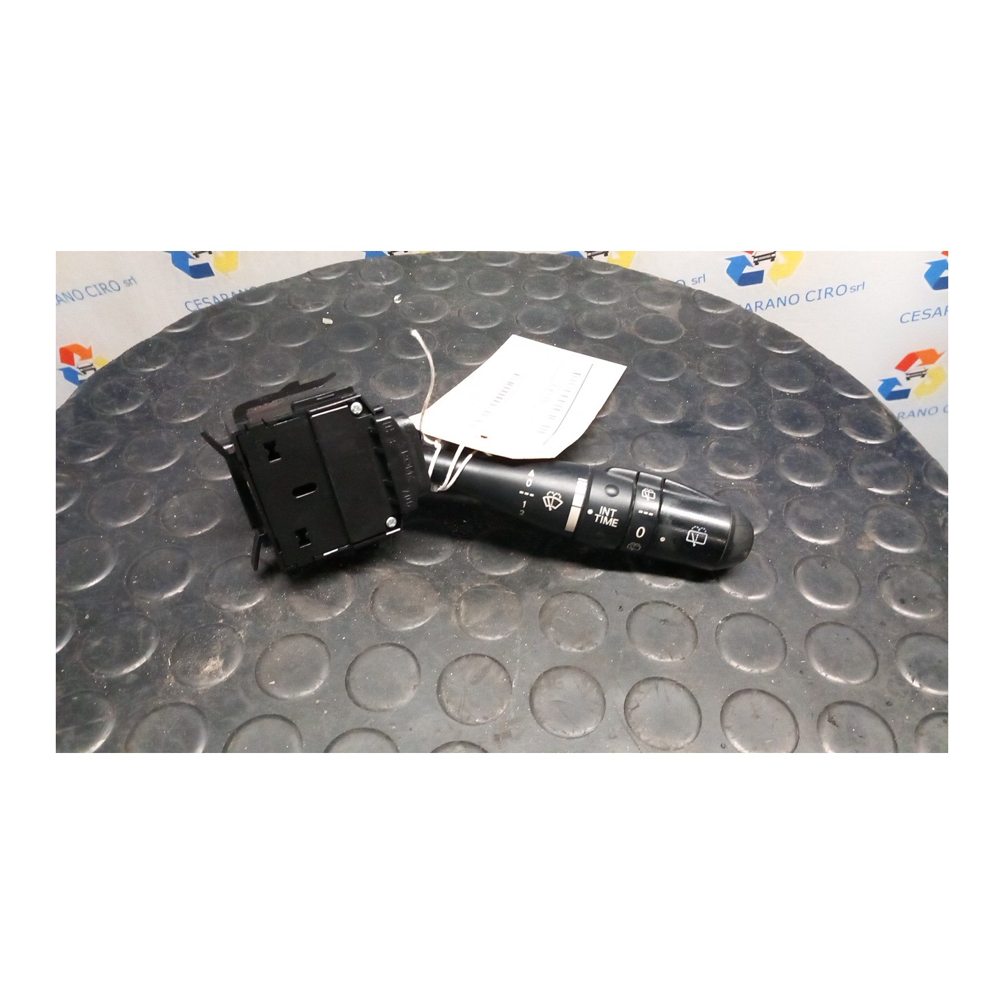 BLOCCO COMANDI TERGICRISTALLI NERO 036 MITSUBISHI COLT (06/04-12/09) 134910 MN164702XA