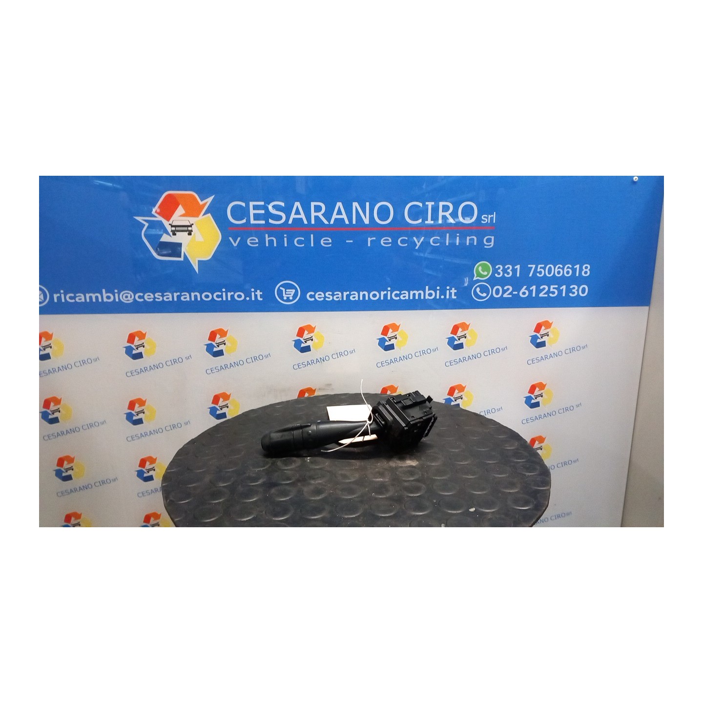 BLOCCO COMANDI TERGICRISTALLI NERO 036 MITSUBISHI COLT (06/04-12/09) 134910 MN164702XA