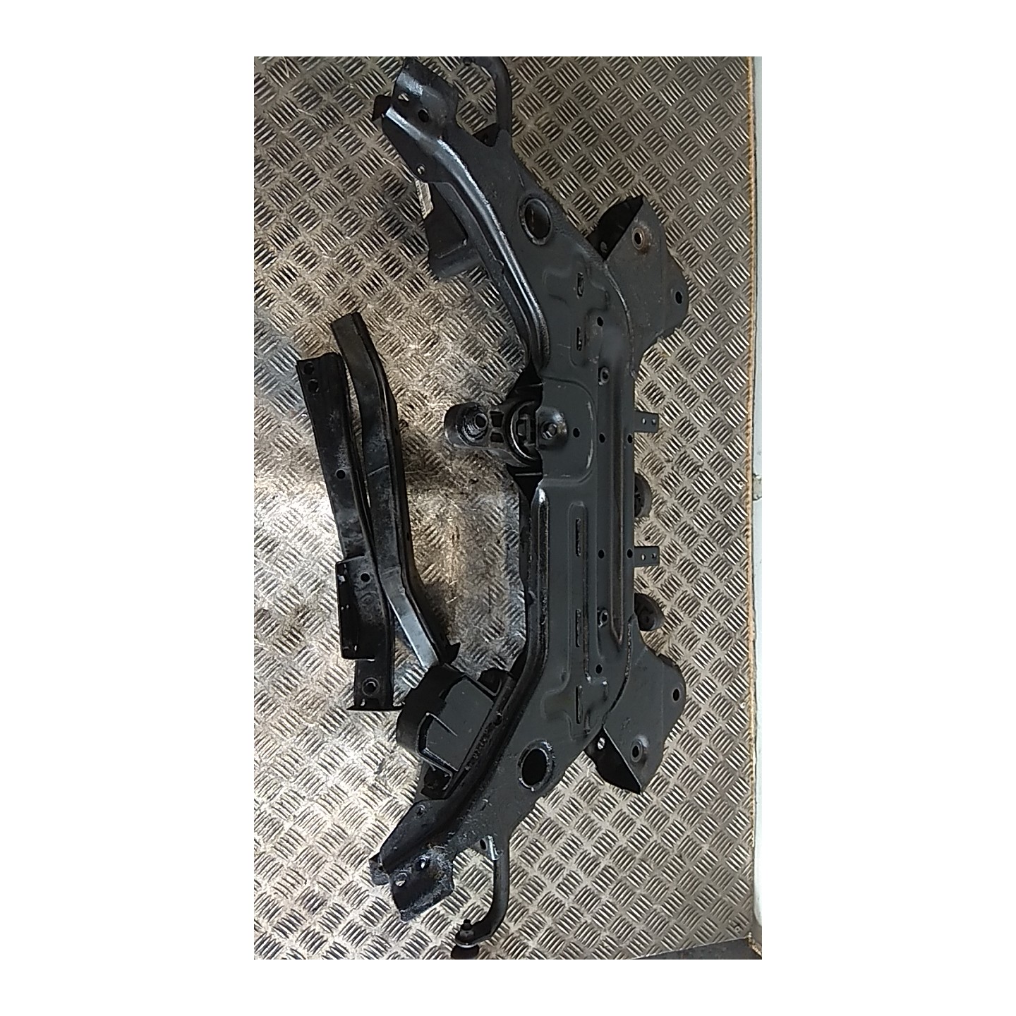 TELAIO ANT. 024 SSANGYONG XLV (05/16-) 673910 NB3314100017005