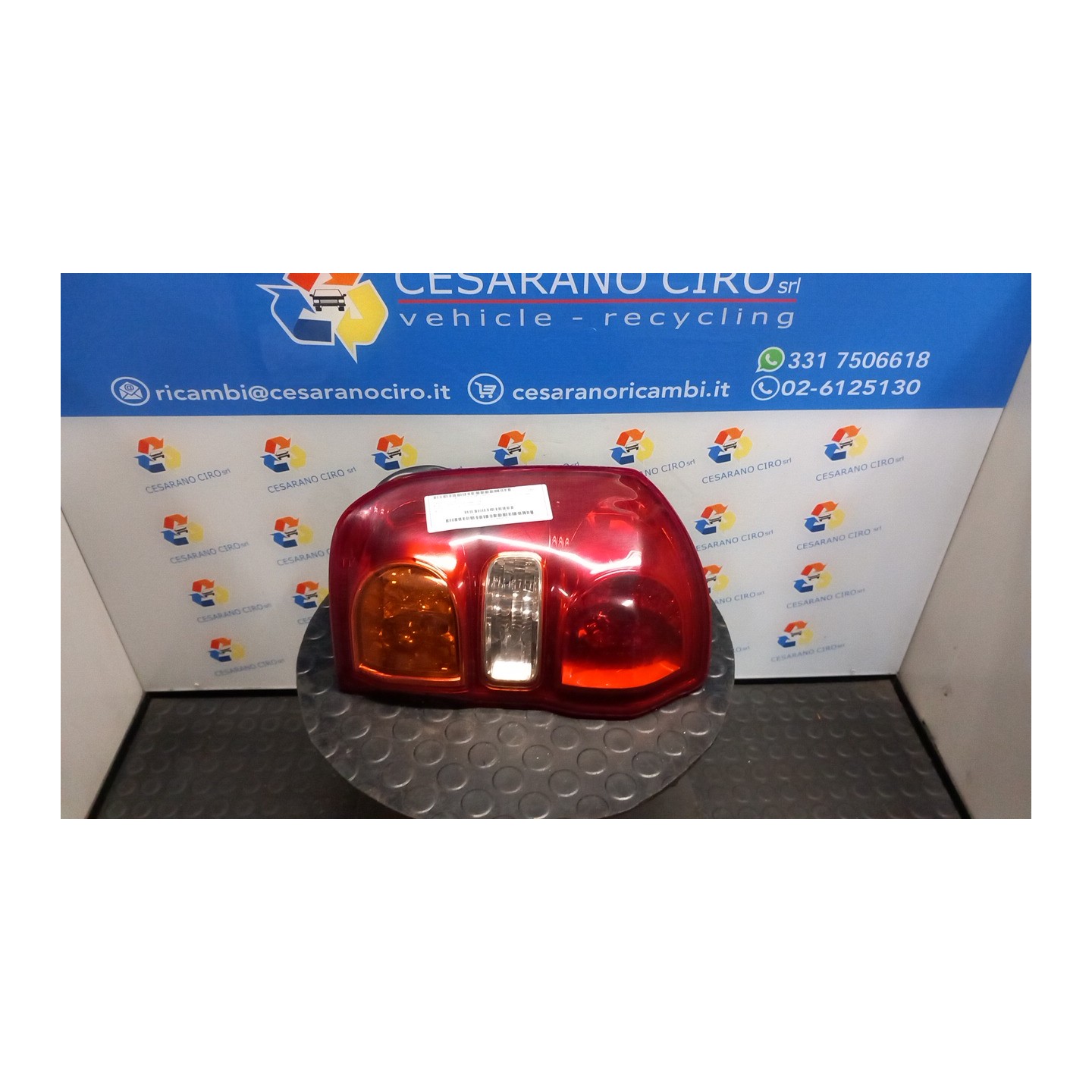FANALE POST. SX. 039 TOYOTA RAV 4 2A SERIE (09/00-01/06) 1CDFTV 8156142040