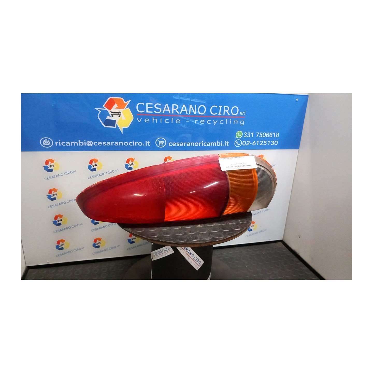 FANALE POST. DX. 042 HYUNDAI ATOS (02/98-08/01) G4HC 9240202010