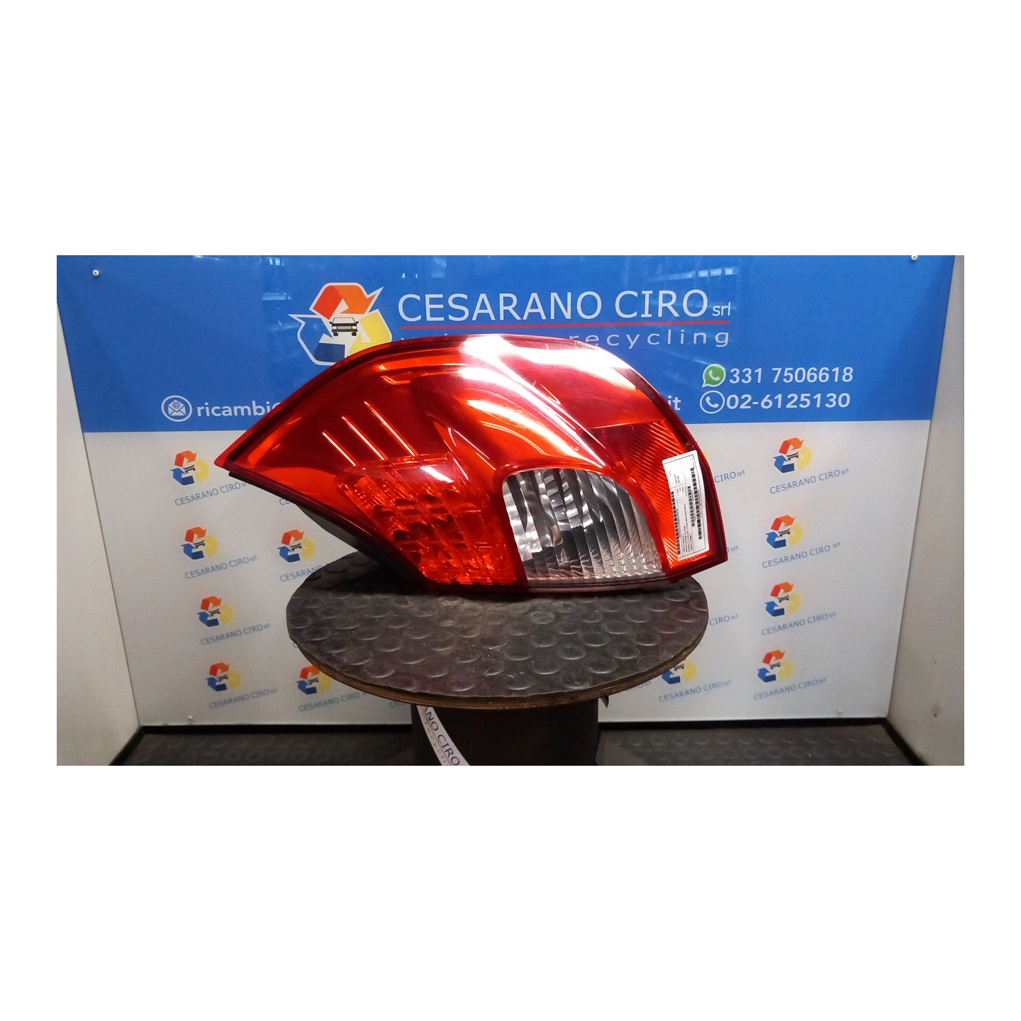 FANALE POST. DX. 145 RENAULT SCENIC 2A SERIE (06/03-08/09) K4M87 8200493375