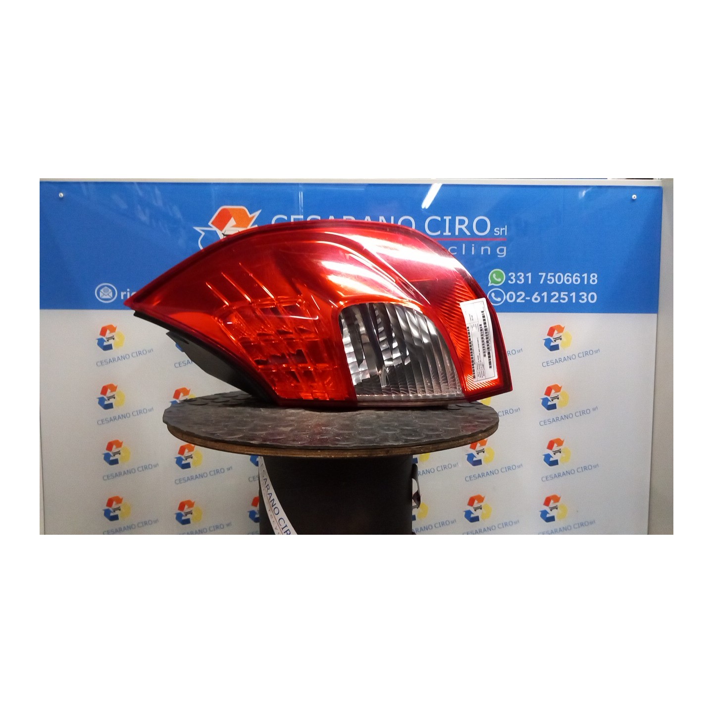 FANALE POST. DX. 145 RENAULT SCENIC 2A SERIE (06/03-08/09) K4M87 8200493375