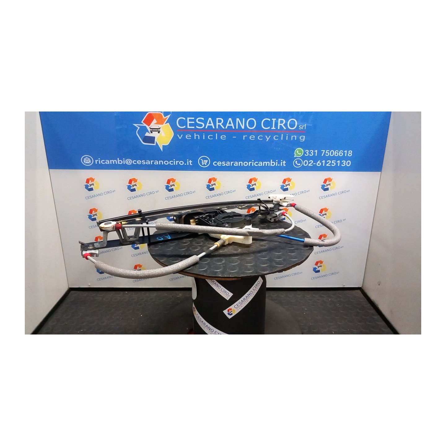 ALZACRISTALLO ELETTR. PORTA ANT. DX. 173 FORD B-MAX (CB2) (07/12-) SPJE 1891064