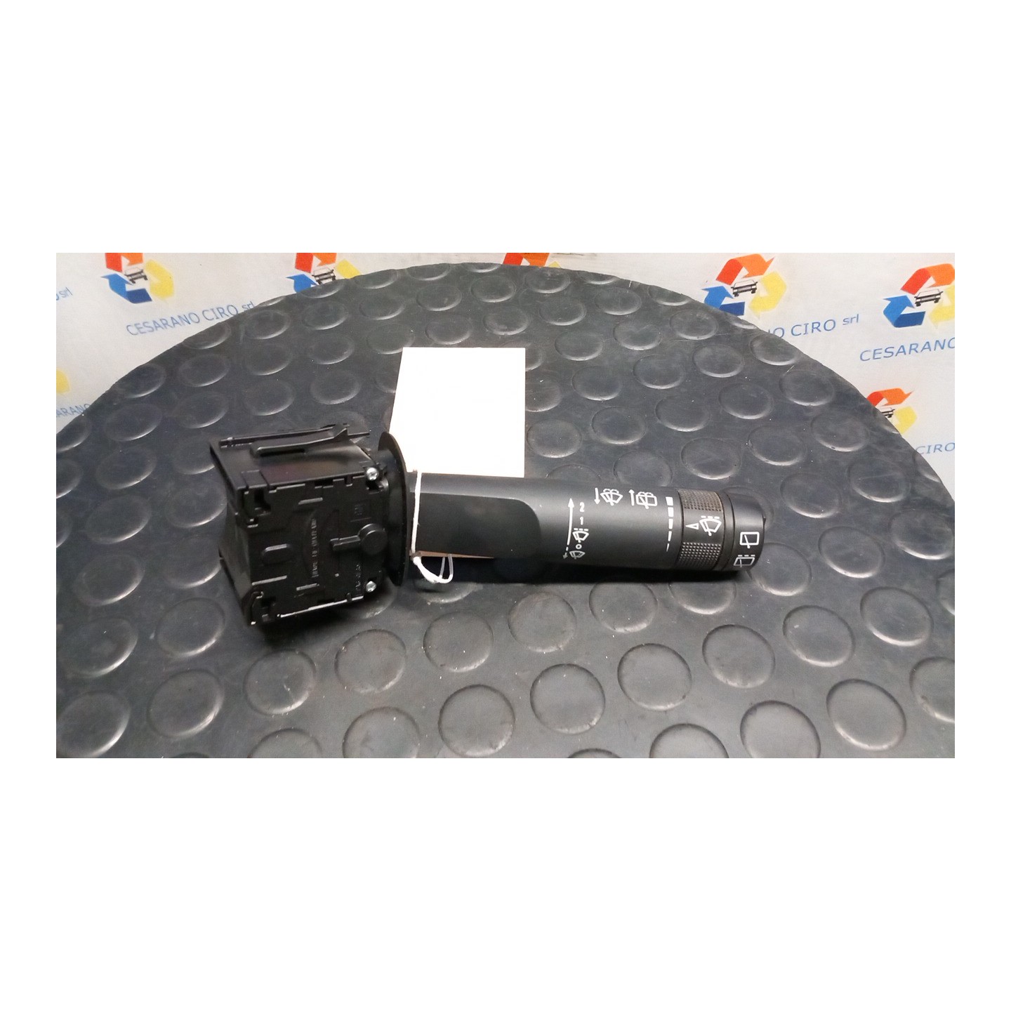 BLOCCO COMANDI TERGICRISTALLI 004 OPEL MOKKA (09/12-) A17DTS 95468057
